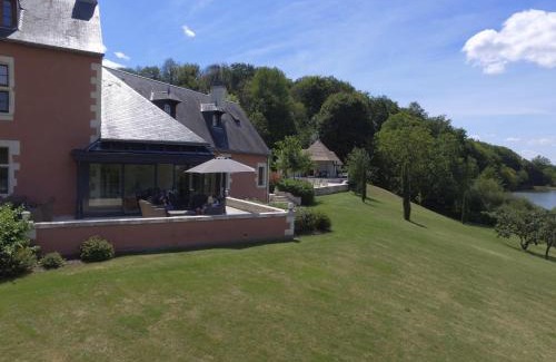 Continvoir Villa | Chateau de Vau Rozet