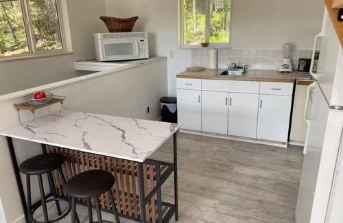 Deka Lake Cabin | Chateau Deka Lake