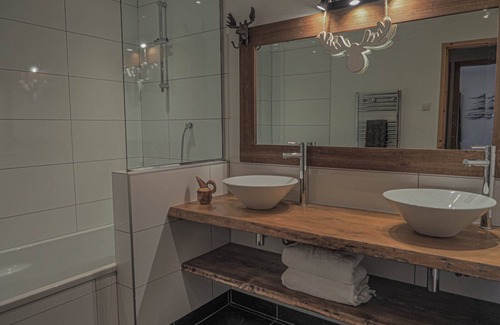 Vallandry Ski Chalet | Chateau Doggestein is a charming 8 person chalet in the Bellecote chalet Park