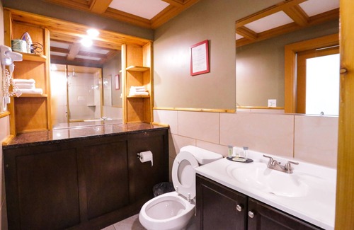 Norristown Hotel | Chateau Suites