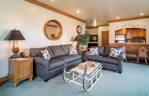 Zermatt Resort | Chateau Villas at Zermatt Resort Vacation Properties