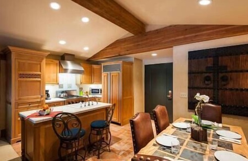 Deer Valley Resort | Chateaux Deer Valley-2 & 3 Bedrooms-Great location