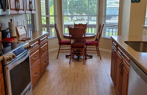 Weeki Wachee Gardens House | Cheapest, Nicest home on the water.nWeeki Wachee River!n80/day small boat rental