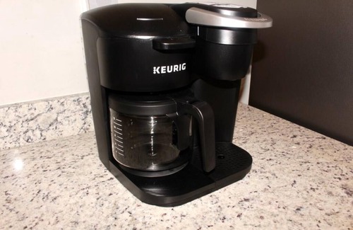 Tucker House | Cheerful 2 bedroom townhouse with indoor Fireplace