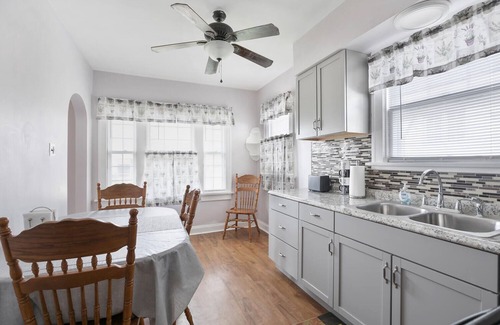 Belleville House | Cheerful 4 Bedroom House