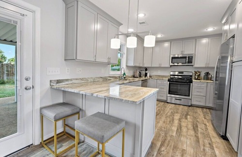 Springfield House | Cheerful | 4-bedroom bungalow | free parking