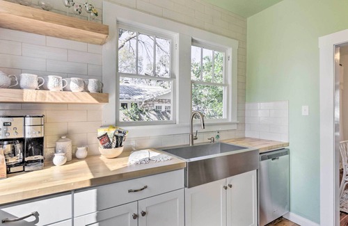 Historic District Cottage | Cheerful Cottage in Ocala's Historic District