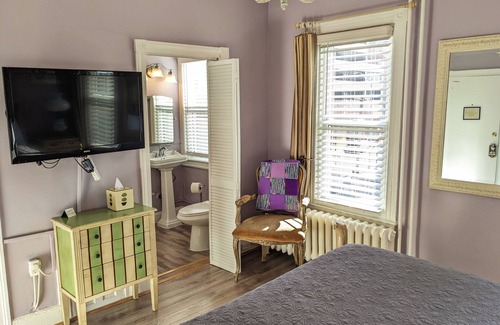 Atlantic City Hotel | Chelsea Pub & Inn