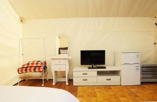 Kogullyang-gol House | Chengyang Goun Healing Glamping