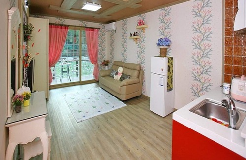 Cheongdo House | Cheongdo Alpen Heim Pension