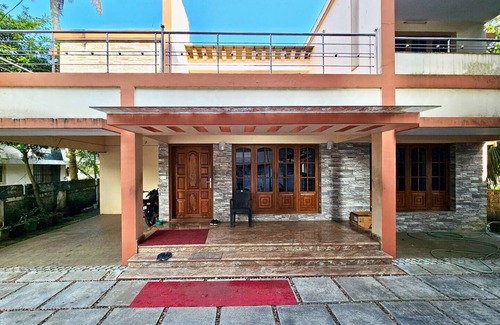 Vypin House | Cherai Vacation Home with AC Bedrooms