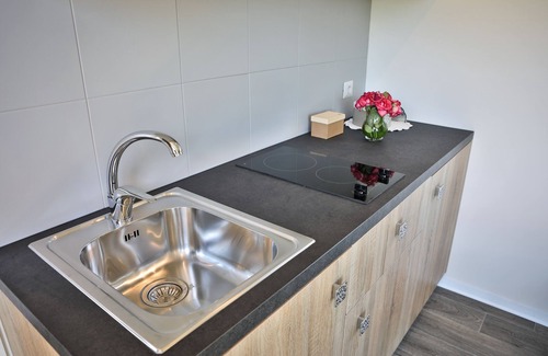 Caprarola Cottage | cherry cottage beach vico