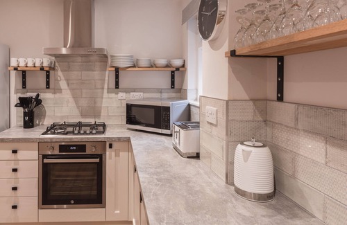 Shanklin Apartment | Cherry Tops apartment first floor