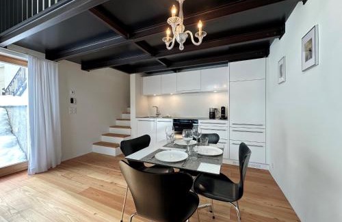 Zuoz Apartment | Chesa Unica - Giardin