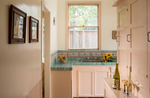Oak Park Bed & Breakfast | Cheshire Cat Inn & Cottages