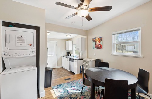 Loveland House | Chestnut, Three Bedroom House in Historic Loveland