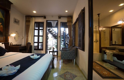 Pa Daet Hotel | Cheva Gallery Boutique Hotel