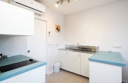 Taupo Hotel | Chevron Motel