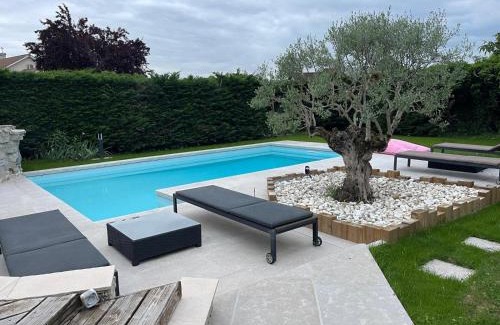 Cremieu House | Chez Amélie