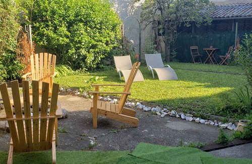 Cierp-Gaud House | Chez Anne, House with fireplace, billiard table, Garden