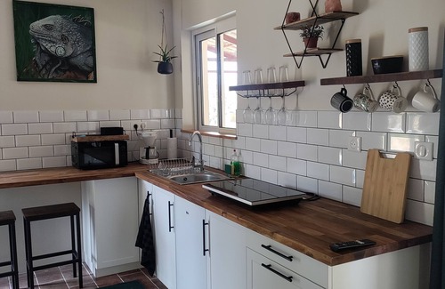 Auch Apartment | Chez Chapellecountry living in Auch with pool. Pets welcome!