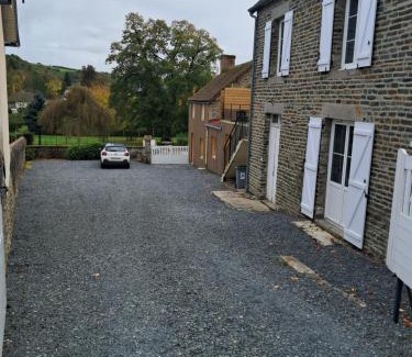 Pont-d'Ouilly House | chez Denis