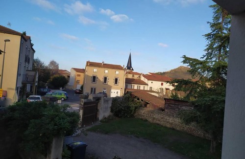 Le Breuil-sur-Couze Apartment | Chez Fabienne T2