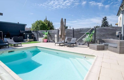 Blere House | Chez Françoise - Gite 6 prs avec piscine