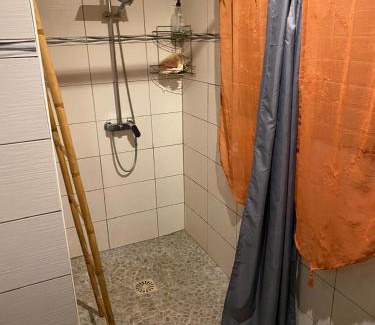 Terre-de-Bas House | Chez HENRIETTE