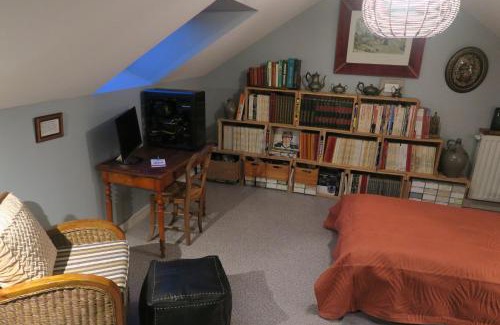 Saint-Mars-sur-Colmont House | Chez Hervé