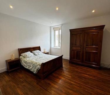 Chatillon-sur-Seine Apartment | Chez Kiki