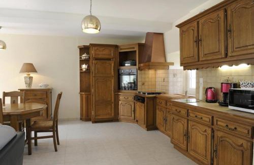 Noe-les-Mallets House | Chez la francine