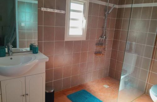 Sainte-Rose House | Chez Mélanie