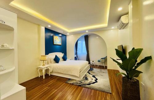 Bach Dang Riverside Hotel | Chez Mimosa Corner - New address 90 Đề Thám