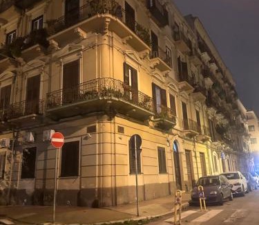 Taranto Apartment | Chez moi