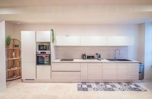 Pezenas House | Chez Nerthe, Demeure Haut de Gamme Avec spa Privatif