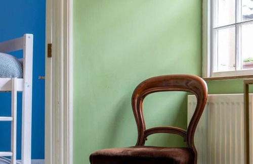 Bradford-on-Avon Apartment | Chez Nous - central Maisonette - Bath Surrounds