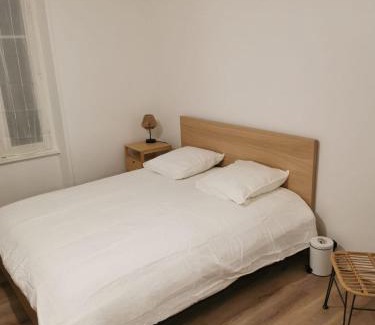 Chateaulin Apartment | Chez Paul - appartement tout équipé