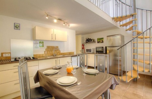 San-Gavino-di-Carbini Condo | Chez Pierre at Gialla villa near Porto-Vecchio