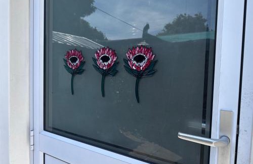 Constantia Apartment | ChezBelle, self-catering 2 sleeper in Constantia with self check-in