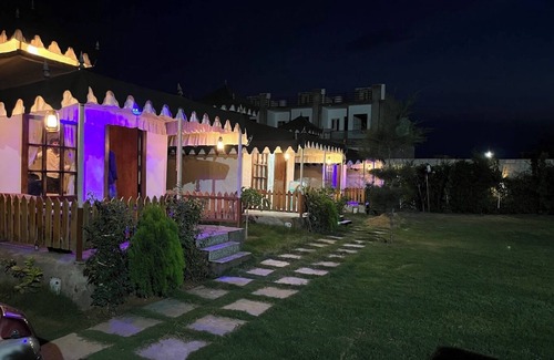 Jaipur Hotel | Chhawani Swiss Tent House