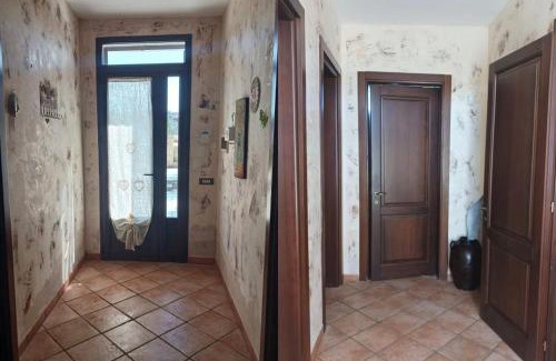 Posto Rosso House | ChiaraMaria