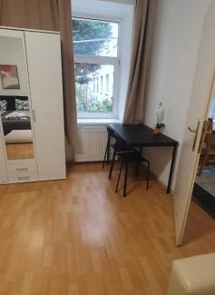 Simmering Apartment | Chic 1BR Apt Very Central in Vienna