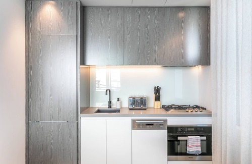 Coogee Apartment | Chic 2-Bed Apartment w/Balcony Near Coogee Beach