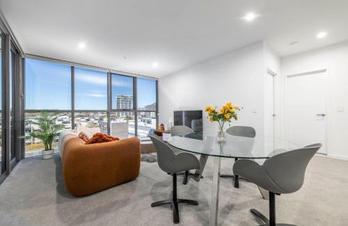 Phillip Apartment | Chic 2 Bedroom Escape with Premium Amenities
