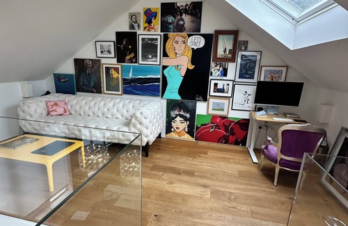 Mortlake Apartment | Chic 2-bedroom home - Richmond upon Thames