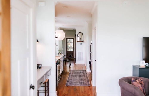 Jasper Cabin | Chic 2BR Cabin D by MHM Luxury Properties