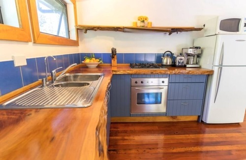Kaeo Cottage | Chic, cosy & romantic hideaway by the Takou River, Kerikeri, Bay of Islands