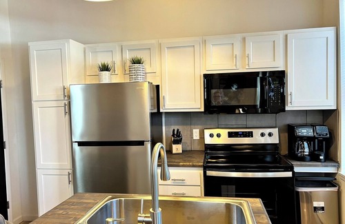 Oswego Apartment | Chic & Cozy Downtown Apartment, Walk to Downtown, Restaurants, the Lake