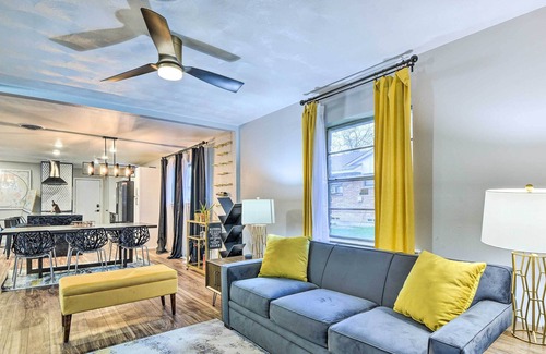 Oak Cliff House | Chic Dallas Home ~ 9 Mi to Downtown